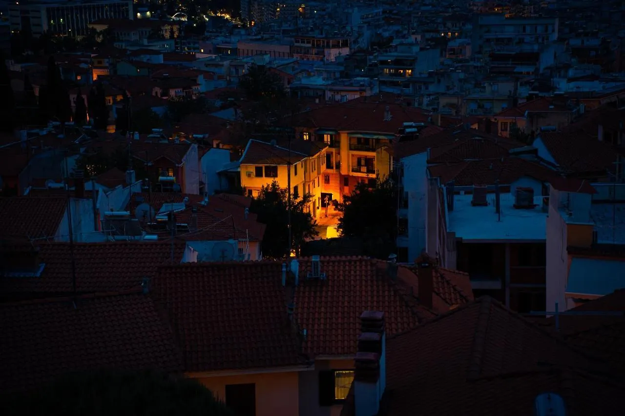 Δωμάτια σε οικογενειακή κατοικία Top Floor Ano Poli Θεσσαλονίκη